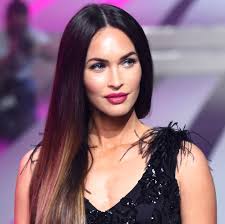 Megan fox is speaking out and setting the record straight after a fake post suggested she made a decision to not wear a mask amid the ongoing coronavirus pandemic. Here S The Update On Megan Fox And Machine Gun Kelly S Relationship