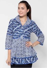 Simak di bawah ini beberapa model baju kantoran kerja wanita yang akan anda peroleh. Kamu Orang Kantoran Ini Nih Jenis Batik Batik Yang Cocok Untuk Kamu Pakai Di Kantor