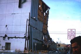 Professional paper 541 is an introduction to the story of a large earthquake—its geologic setting and effects, the field investigations, and the public and private reconstruction efforts.; 1964 Alaska Earthquake Wikiwand