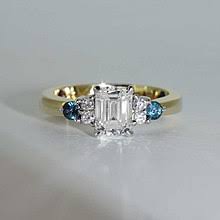 Select a stunning diamond to build the diamond engagement ring they've always wanted. Engagement Ring Wikipedia