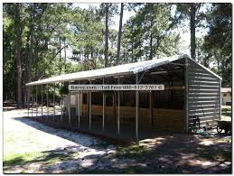 Pin By Beki Herrbach On Barn And Stall Ideas Barn Stalls Horse Shelter Horse Barns