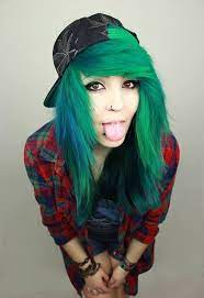 Julia rizzo is a teenager living in central new york. 22 Style Tips On How To Be A Scene Girl Emo Scene Hair Scene Girl Fashion Emo Hair