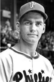 Ray Culp pitches Phillies to 5-1 victory over San Francisco Giants in 1964