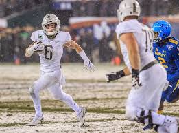 America S Game Army Vs Navy 118th Edition Army Black Knights Football Army Black Knights Army Vs Navy