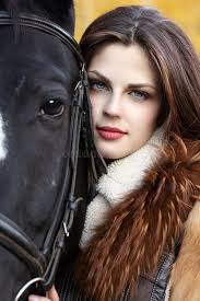 Beau Cavalier's Instagram, Twitter & Facebook