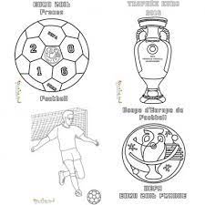 42 dessins de coloriage foot à imprimer. Coloriage Des Footballeurs Coloriage Football