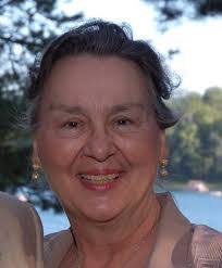 Lisa Hillmer's Instagram, Twitter & Facebook