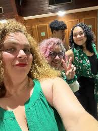 Happy Birthday, Stacy! We love you! We miss you! Keep blessing us until we  see you again! 🌹 🎁