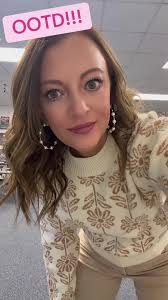 OOTD!!!!!!#ootd#teacherfit #teachersoftiktok #teacherlife #teachertok ...