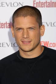 Pin By Moni Nava On Good Looking Dudes Wentworth Miller Wentworth Miller Prison Break Wentworth