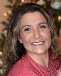 Ashley Steinberger's Instagram, Twitter & Facebook