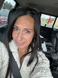 Free webinar. 🧠 Community-led Growth, Community-led Marketing,  Community-based Marketing...whatever you call it, online communities can  drive demand and deliver leads to power growth. The tech/SaaS world may be  the early adopters in