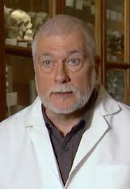 Somebody's Gotta Do It (Série de TV 2014– )