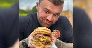 Nottinghamshire food truck offering 3,000 calorie burger challenge