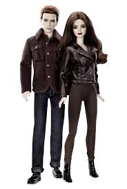 сумерки сага рассвет часть 2 Where I Come From The Twilight Saga Breaking Dawn Part 2 Bella Edward Giftset Pink Label Designed By Linda Kyaw Release Date 12 1 Twilight Dolls Barbie Barbie Dolls