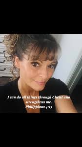 Crystal Stoneking (@conservativecrystal)