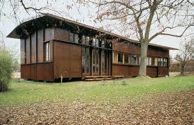 Nach meiner weiterbildungszeit in der orthopädischen universitätsklinik in würzburg habe ich fast 20 jahre als niedergelassener orthopäde in eigener praxis gearbeitet. 027 Plywood House Herzog De Meuron