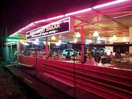 Ramai yang berminat untuk melancong ke kota kinabalu & sekitarnya, artikel ini. 14 Tempat Makan Wajib Di Kota Kinabalu