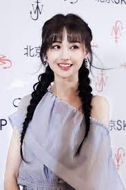 Vì vậy, anh đã nói chuyện với bạn gái cũ, hy vọng cô bỏ qua thù hận, đặt tương lai con trẻ lên hàng đầu và xoa dịu người hâm mộ quá khích. Báº¡n Than TrÆ°Æ¡ng Háº±ng Tá»' Trá»‹nh Sáº£ng Cáº¯m Sá»«ng Báº¡n Trai Chá»§ MÆ°u Mang Thai Há»™ Tin Viá»‡t Nam