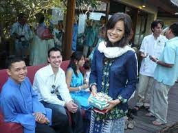 Posted on august 29, 2008 by krsuicide. Malique Too Phat Berkahwin Melissa Maureen