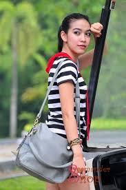 Grosir kaos distro bola bandung luckdecree. Supplier Tas Wanita Model Terbaru Tas Selempang Wanita Raspberry Scamander Shop Koleksi Tas Dan Dompet Wanita