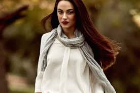 Ταξιαρχών 23, αιγιαλείας, 251 00 αίγιο αχαΐας. Made In Greece Mia Ellhnida H8opoios Einai Ypopshfia Na Brabeytei Gia Thn Ermhneia Ths Se Video Game Fwto Binteo Made In Greece