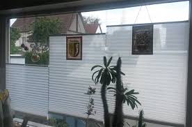 Die Wohnzimmerfront Als Sichtschutz Blog Handelsring Sichtschutz Fenster Fenster Plissee Fenster