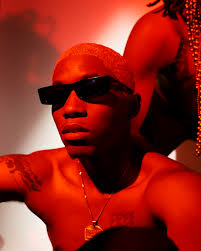 PAUSE Editorial: la chevelure