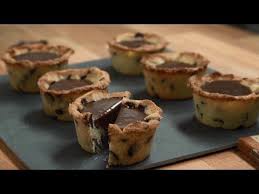 On Vous Emmene Aux Etats Unis Avec Cette Recette De Cookies Grace A Nestle Dessert Apprenez A Faire De Recette Nestle Dessert Cookies Recette Nestle Dessert