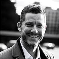 Travis Litton's Instagram, Twitter & Facebook