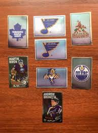 8 блестяшек и 68 обычных наклеек panini NHL 1996-1997