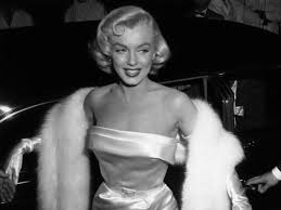 Famous for playing comedic blonde bombshell characters. The 10 Best Marilyn Monroe Movies Ranked Reader S Digest Canada