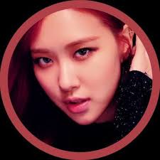 Their signatures are so cute haha! 🌷💖 Rose drew a flower! #BLACKPINK  #ROSE #LISA #JISOO #JENNIE cr. rosentic97