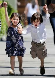 The Children Of Freddie Prinze Jr And Wife Sarah Michelle Geller Prinze Freddie Prinze Children Adopting A Child