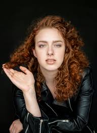 Isabelle Vogt's Instagram, Twitter & Facebook