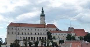 Ubytování na jihu moravy mezi pálavskými vrchy na nejteplejším území čr. Zamek Mikulov Aktuelle 2021 Lohnt Es Sich Mit Fotos Tripadvisor