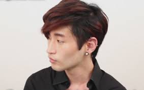 This is one of the classic asian hairstyles of all time. Step By Step Tutorial For Korean Wavy Hairstyle For Boys