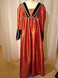 Maybe you would like to learn more about one of these? Renaissance Hochzeitskleid Aus Taft Gewand Kostum Mittelalter Fantasy Terracotta Ebay