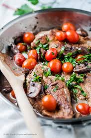Betrunkene Hahnchenschnitzel Marsala Mit Champignons Und Tomaten Rezept Mit Bildern Hahnchenschnitzel Hahnchen Schnitzel Fleisch Gerichte