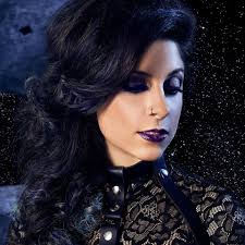 Interview with Lainey Schooltree