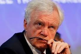 Brexit trade talks to continue at 'crucial moment'. 7lkq 2s4kqfgm
