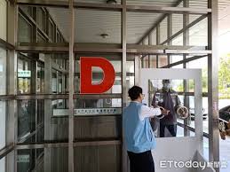 Gt智慧生活 以 行動‧寬頻‧數位 三大核心出發 從4g到5g，跳脫傳統電信思維 每一項創新，都來自對品牌理念的堅持. Zvimveng Sldgm