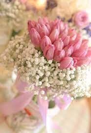 Pin By Dorita G On Flowers Tulips Hand Bouquet Wedding Spring Wedding Bouquets Tulip Wedding