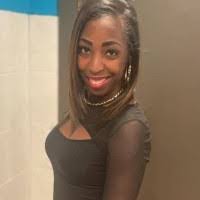 Courtney Waters's Instagram, Twitter & Facebook