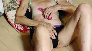 Mature Women Masturbating With Dildo