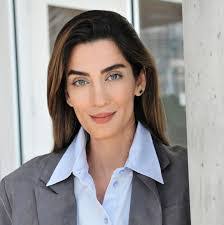 Behrouz Tehrani's Instagram, Twitter & Facebook