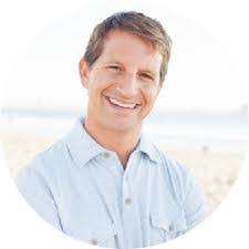 Aaron Sottile's Instagram, Twitter & Facebook