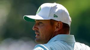 Major winner implodes