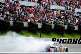 Since fox sports inked that monster media rights deal with nascar that runs through 2024, fox has continued to ensure that they're giving themselves. Nascar Race Hub Fox Sports Presspass