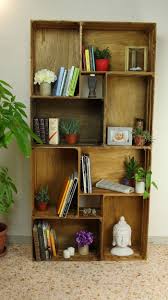Masih ada desain lain yang tak kalah menarik. Warta Perpustakaan